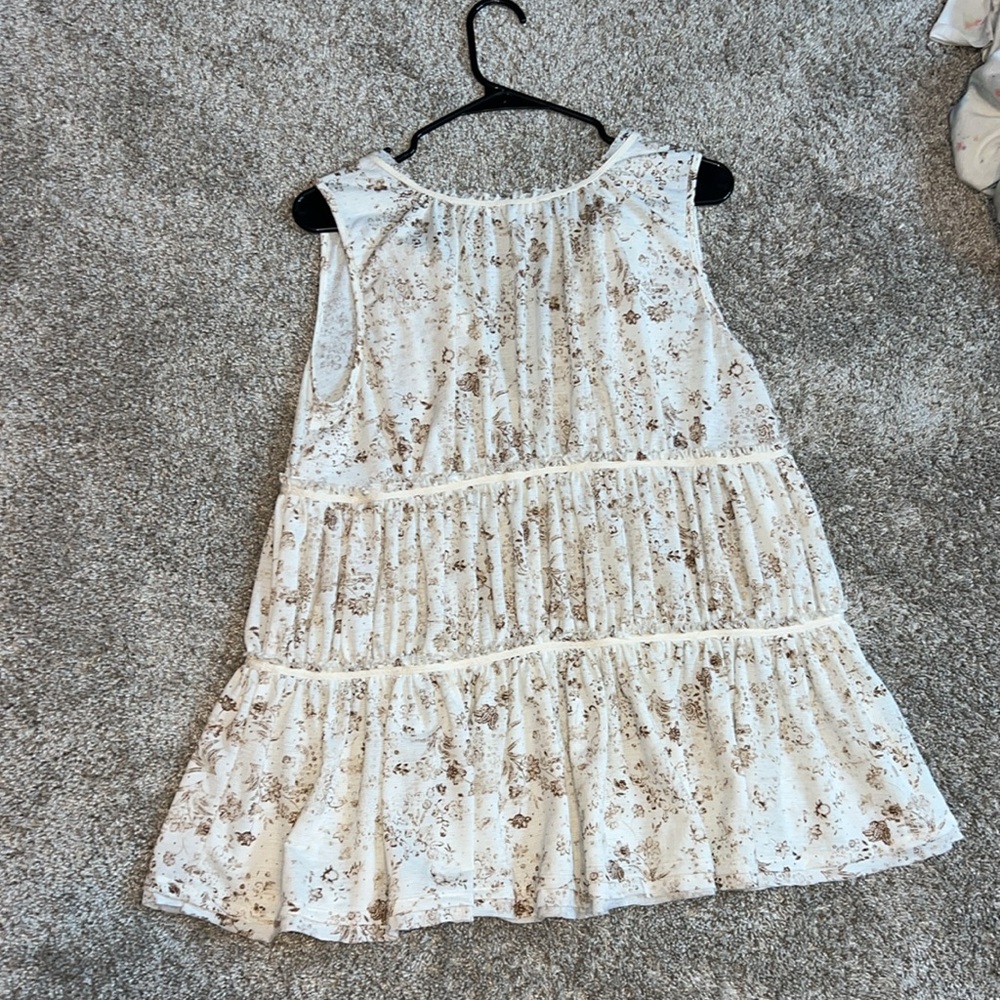 Gimmick By BKE Mimaki Floral Tiered Tank Top Size Medium - Picture 7 of 10